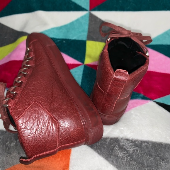 Balenciaga Arena High Top Sneakers - Picture 3 of 6